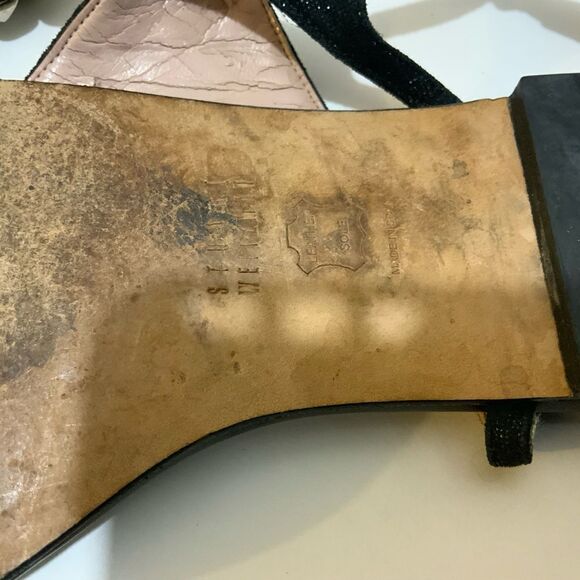 Stuart Weitzman  black flat sandals size 8 - Picture 10 of 10